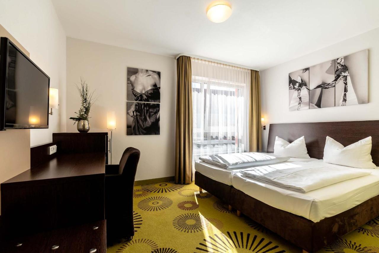 Altstadthotel Guesthouse Die Galerie Ingolstadt Kültér fotó