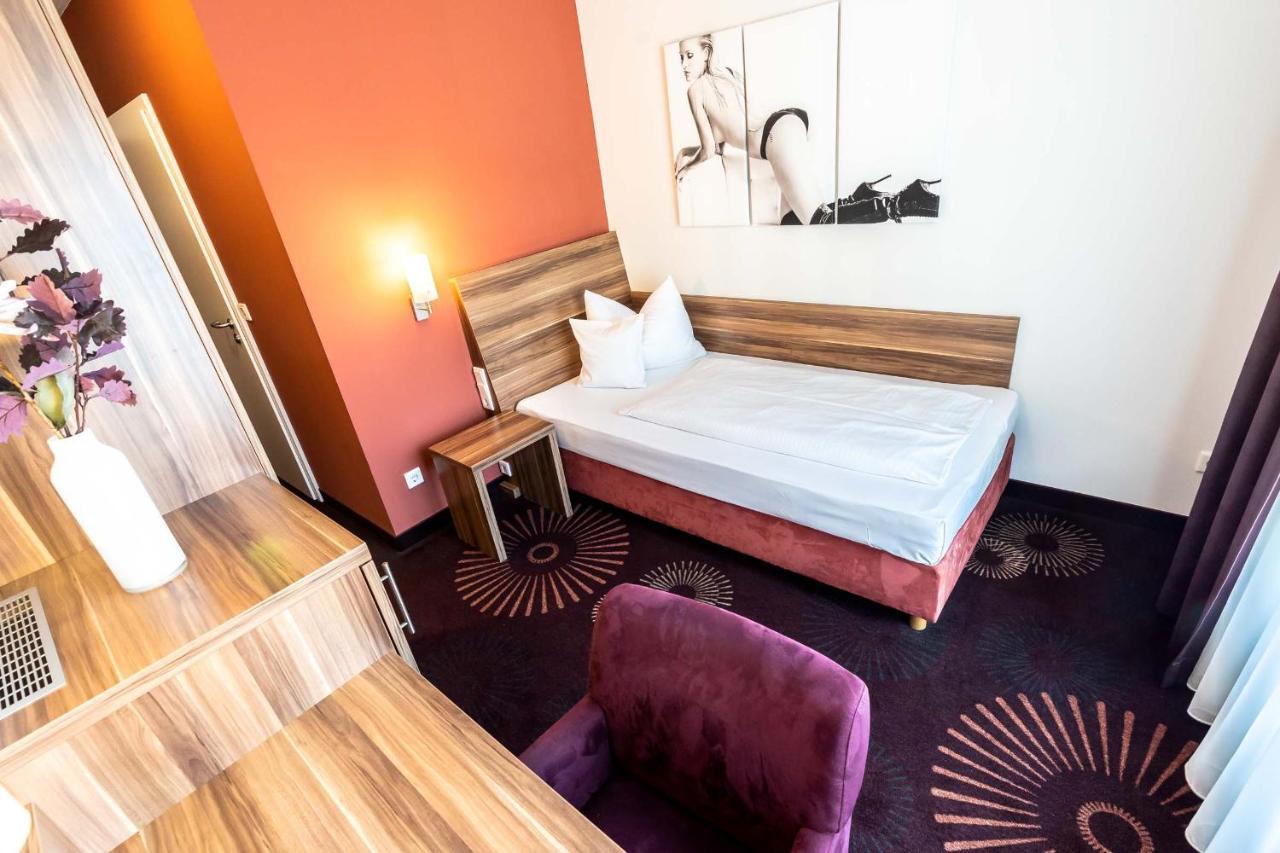 Altstadthotel Guesthouse Die Galerie Ingolstadt Kültér fotó